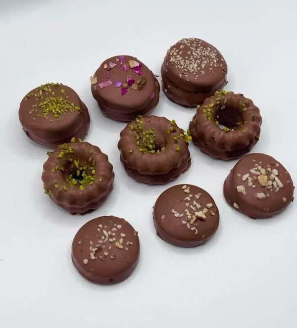 Chocolate Biscuit DANAT TAQUEEN