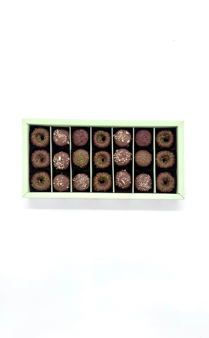 DANAT Choco Biscuit Lovers Box Limited Edition DANAT TAQUEEN