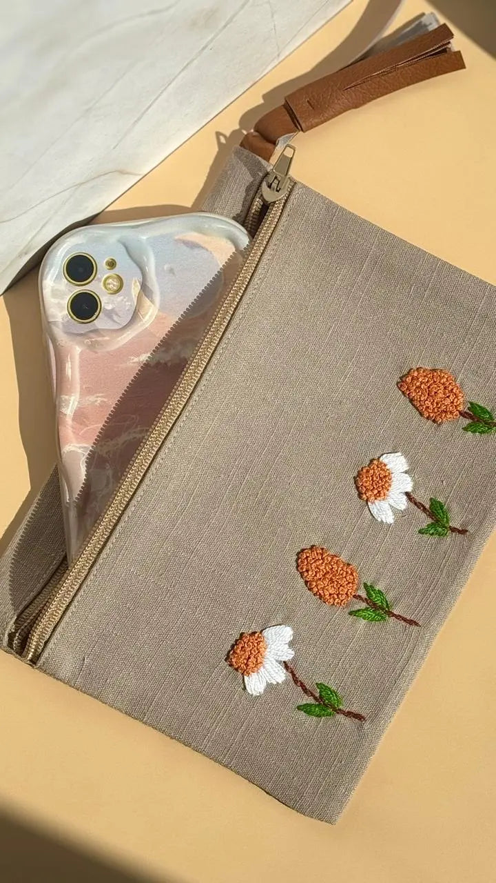 Small Women Zipper Clutch bag FAN ALDARZA TAQUEEN